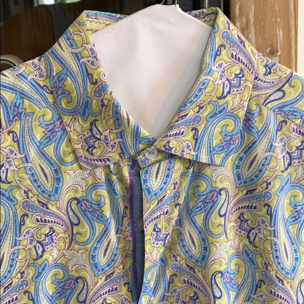 Robert Graham shirt